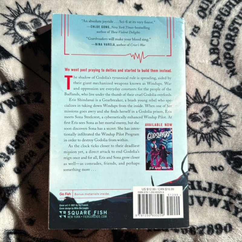 Gearbreakers by Zoe Hana Mikuta, Paperback | Pangobooks