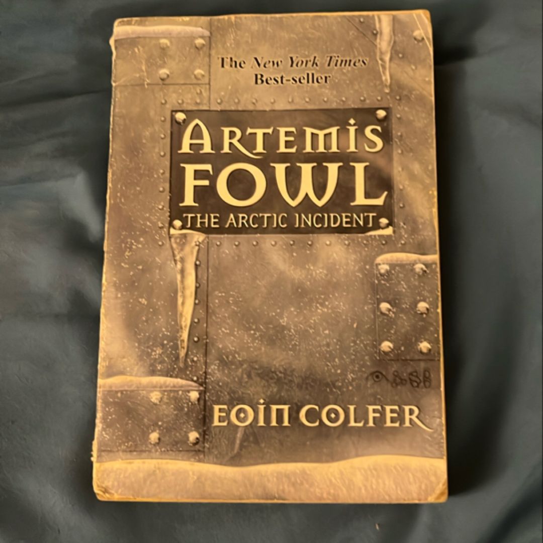 The Arctic Incident (Artemis Fowl, Book 2)