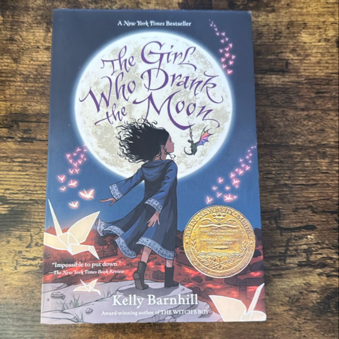 The Girl Who Drank the Moon (Winner of the 2017 Newbery Medal)