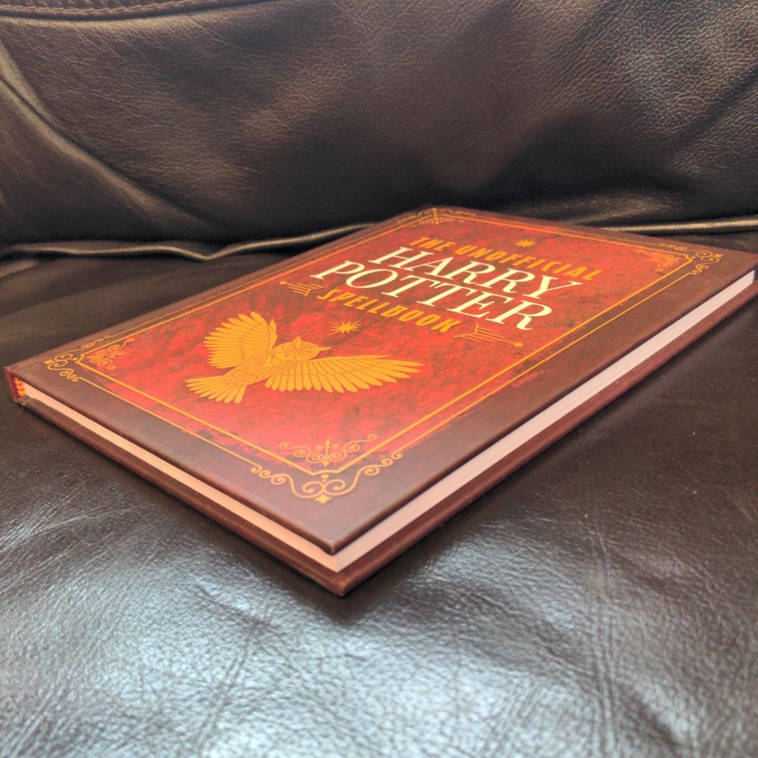 The Unofficial Harry Potter Spell Book - Special Edition