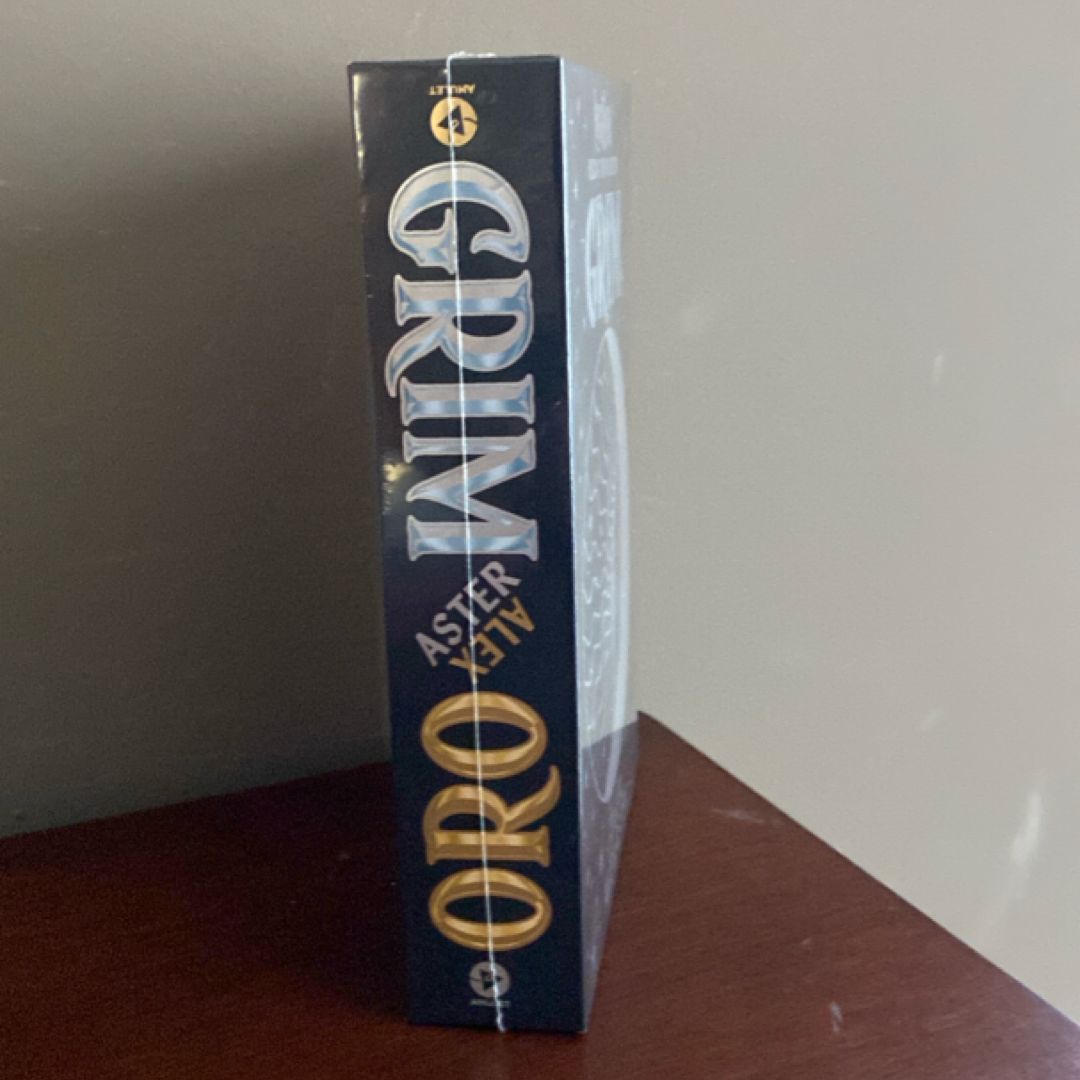 Grim and Oro: Dueling Crowns Edition (a Lightlark Saga Deluxe Companion Book)