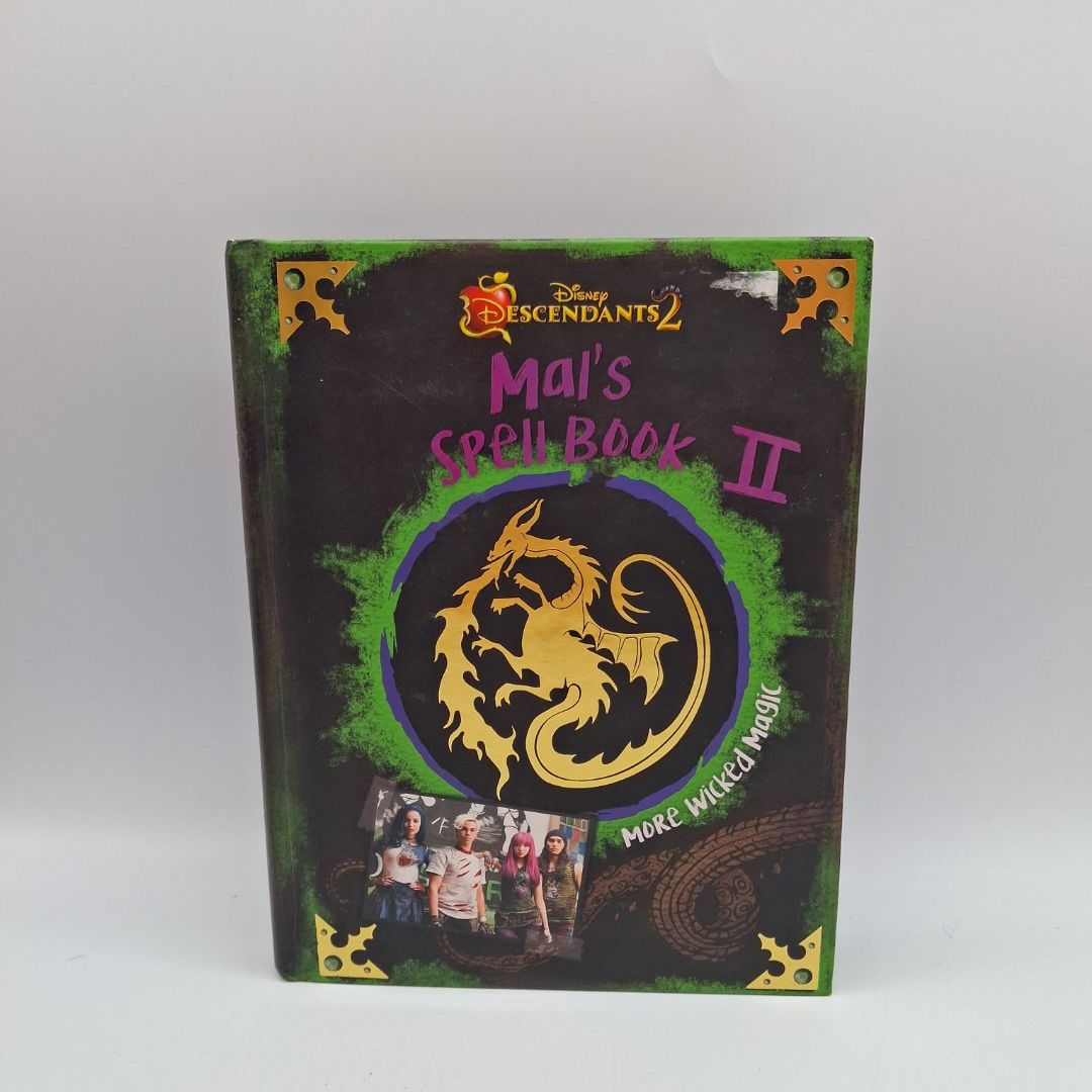 Descendants 2: Mal's Spell Book 2