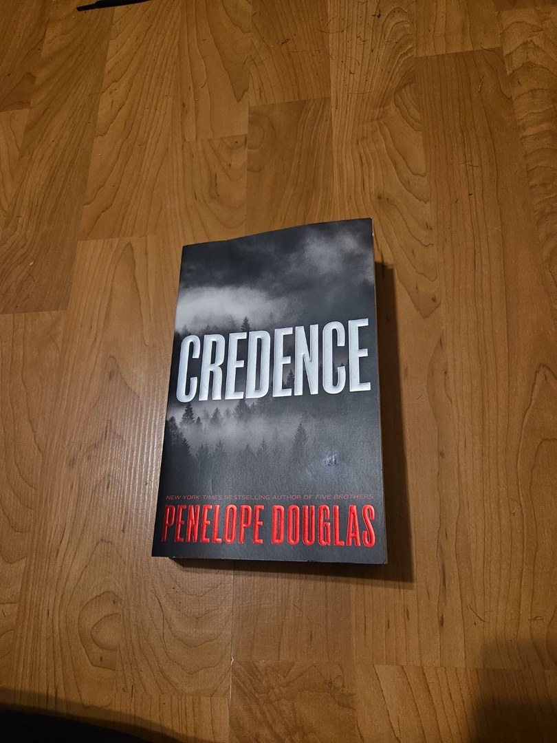 Credence: Deluxe Edition