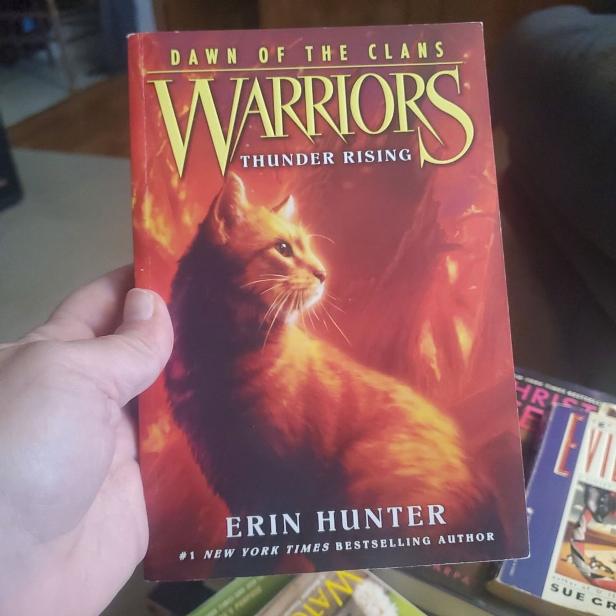 Warriors: Dawn of the Clans #2: Thunder Rising by Erin Hunter