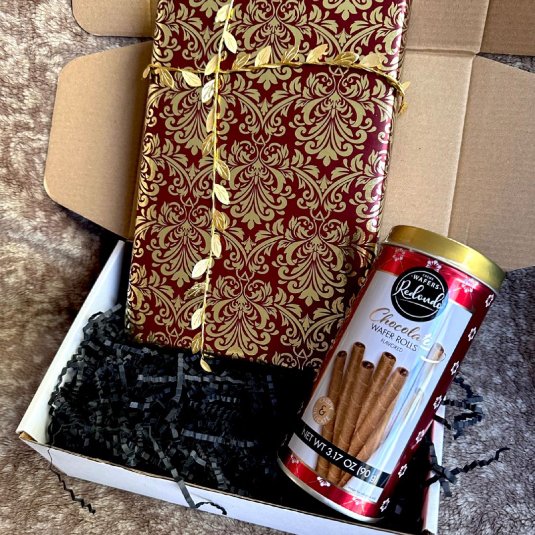 Thriller *themed* Blind Date with a Book Box