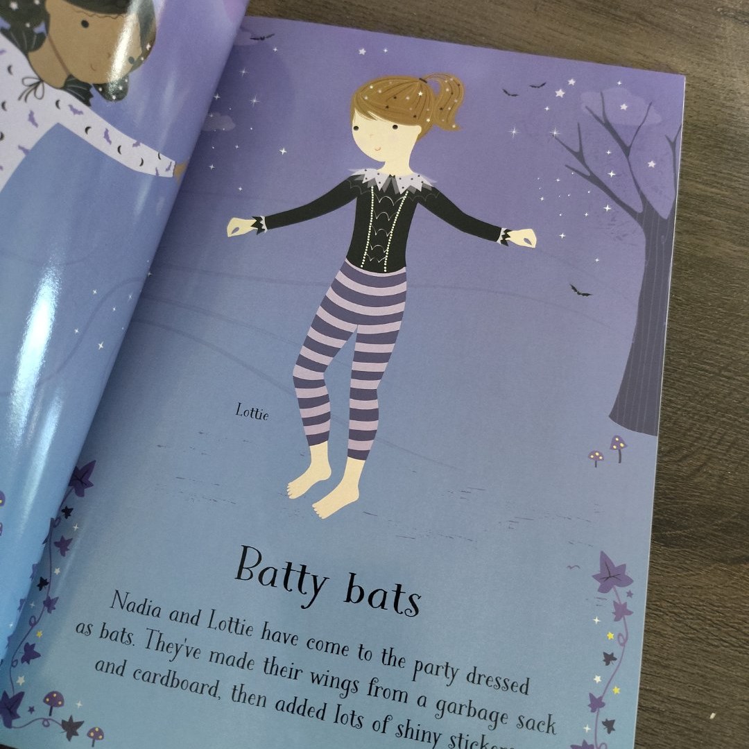 Little Sticker Dolly Dressing Halloween