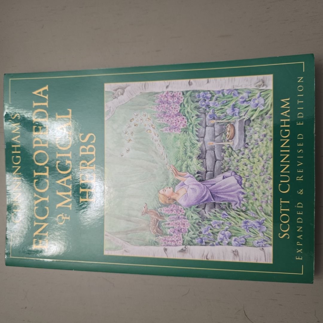Cunningham's Encyclopedia of Magical Herbs