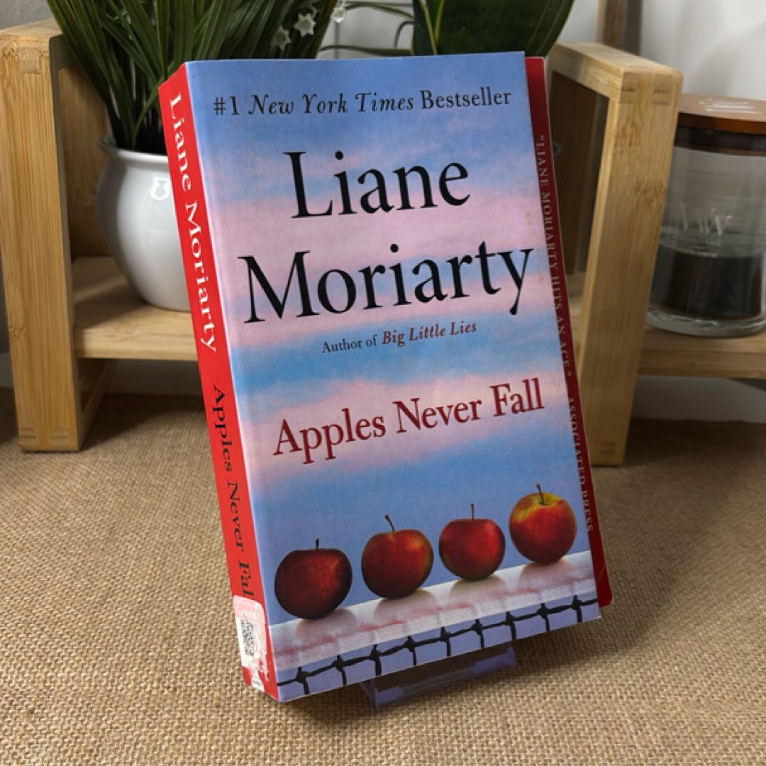 Apples Never Fall