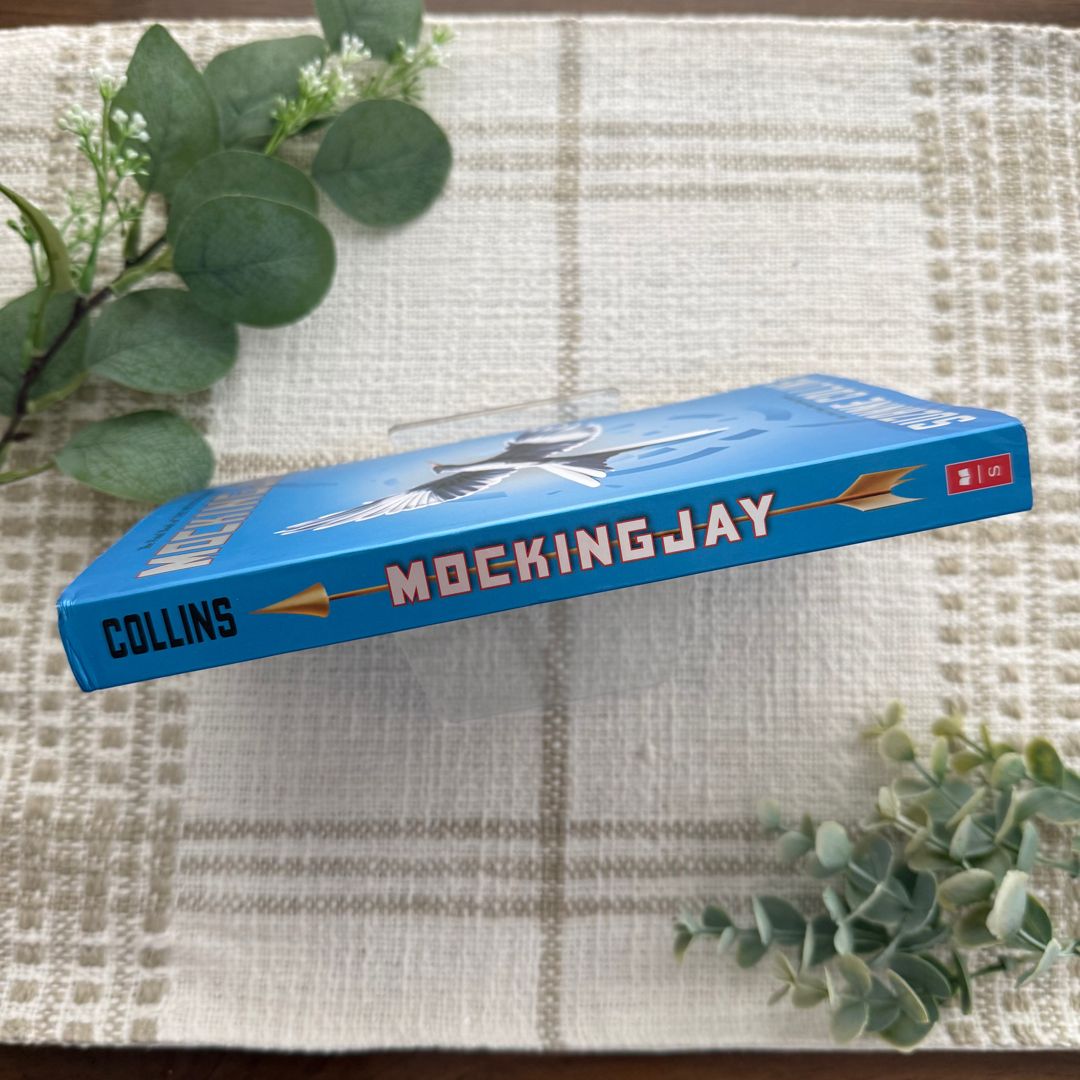 Mockingjay by Suzanne Collins, Paperback | Pangobooks
