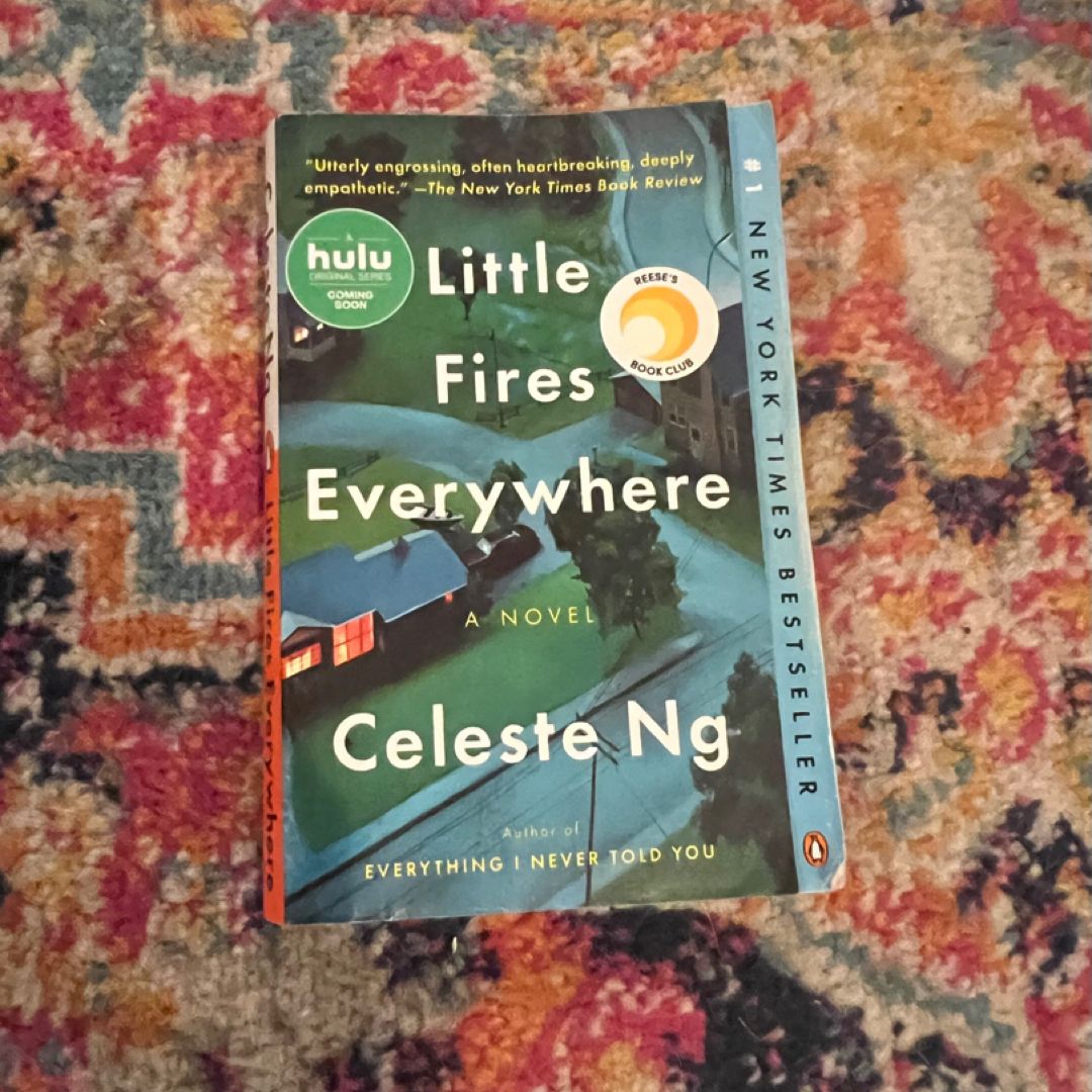 Little Fires Everywhere: A Novel - Paperback By Ng, Celeste