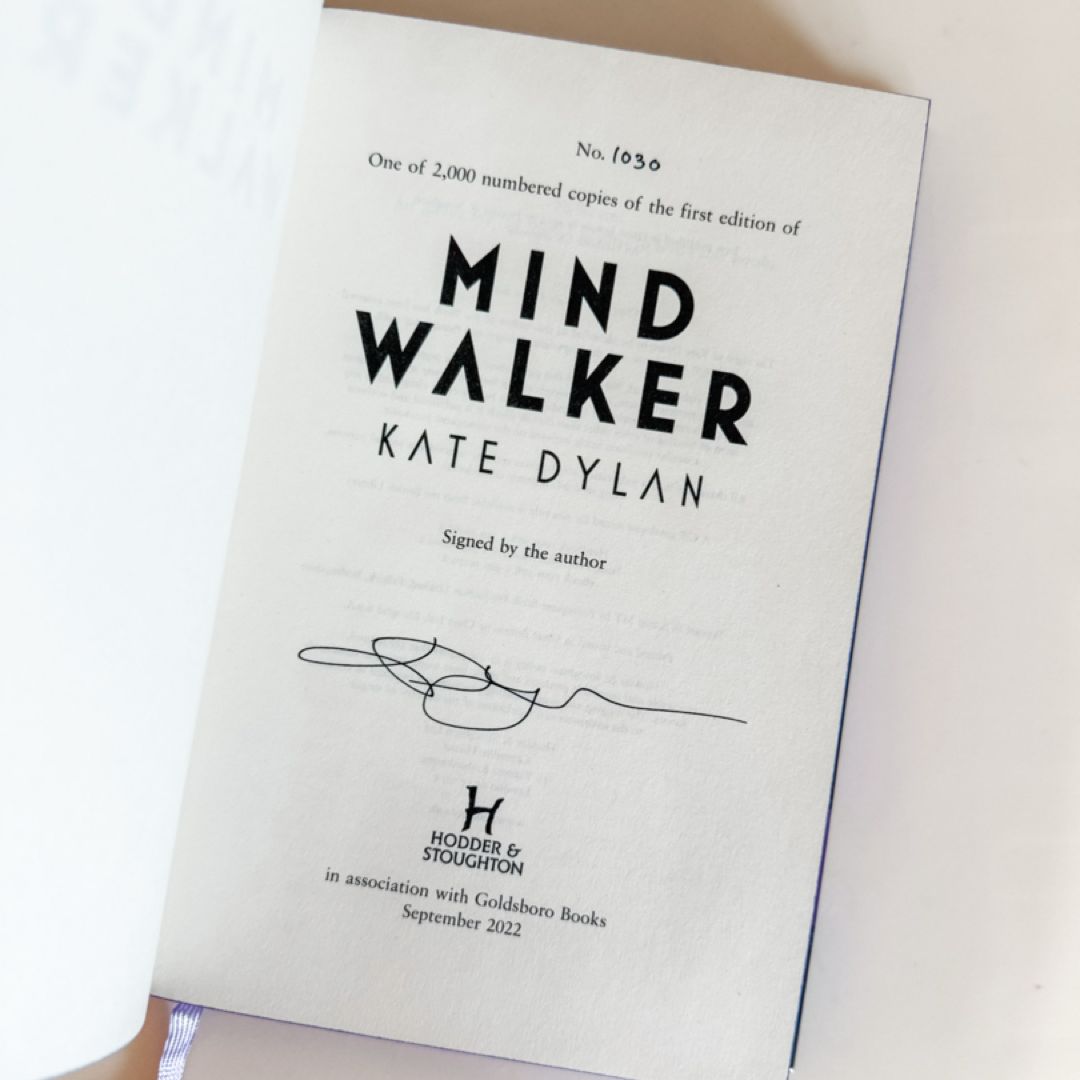 Mindwalker by Kate Dylan, Hardcover | Pangobooks