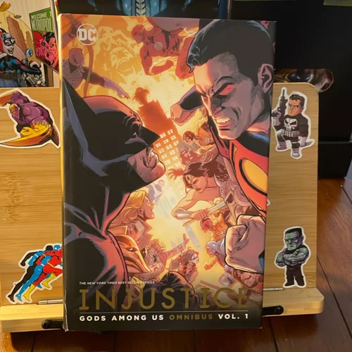 Injustice: Gods among Us Omnibus Vol. 1