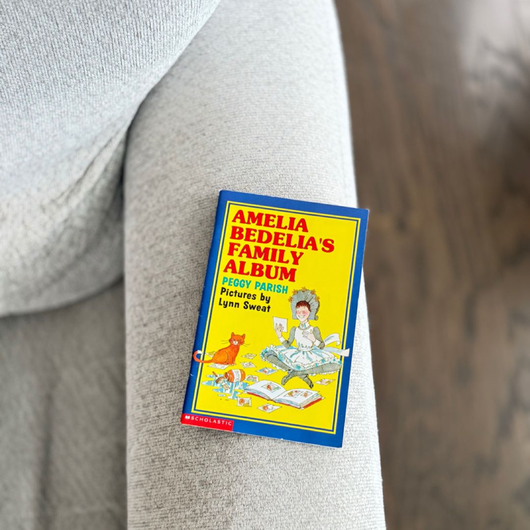 Amelia Bedelia's Family Album