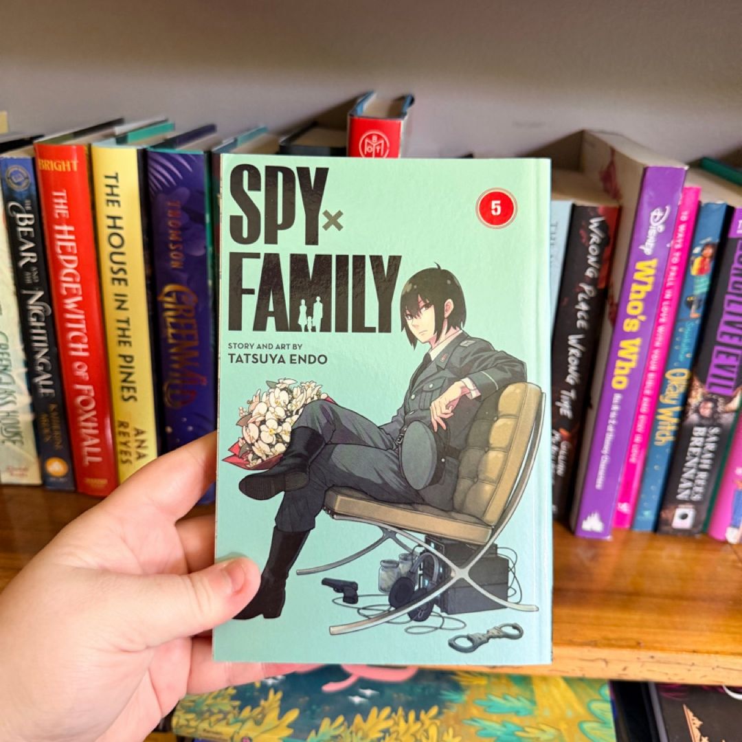 Spy X Family: Family Portrait by Tatsuya Endo, Aya Yajima