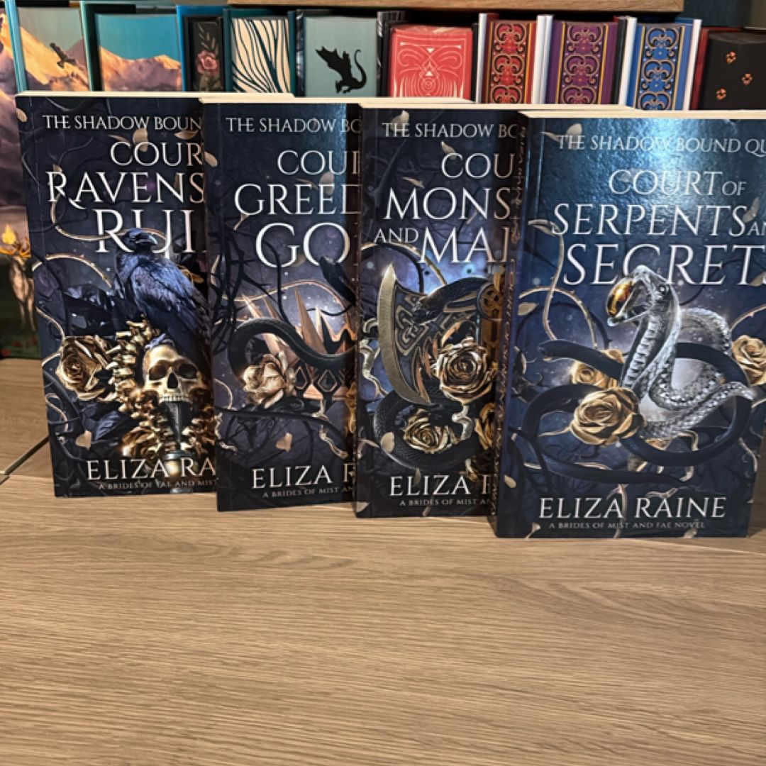 Court of Ravens and Ruin by Eliza Raine, Paperback | Pangobooks