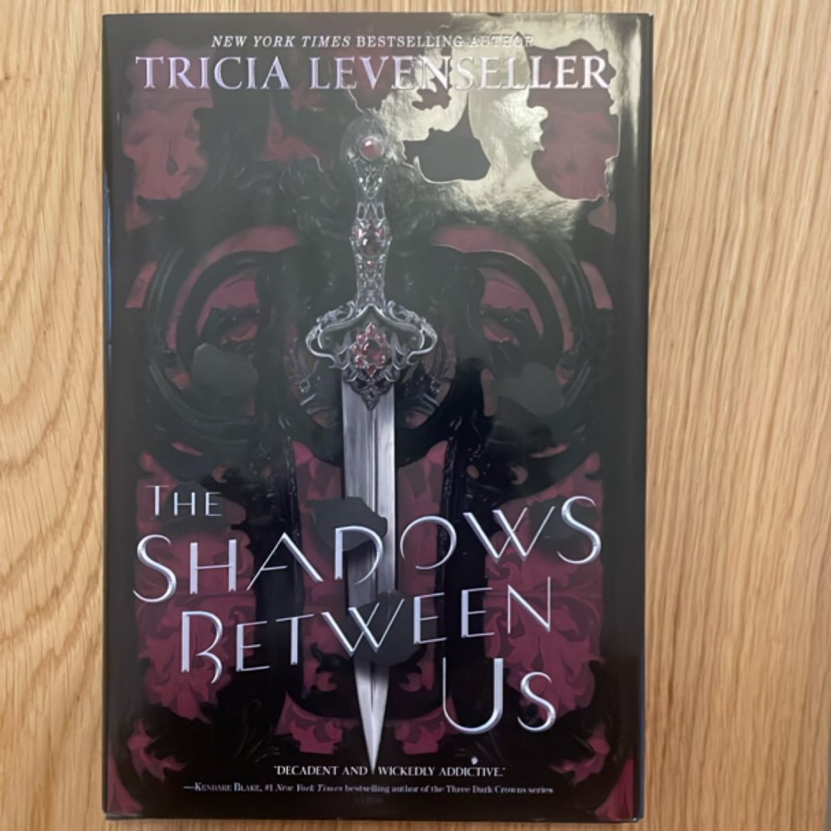 The Shadows Between Us by Tricia Levenseller, Hardcover | Pangobooks