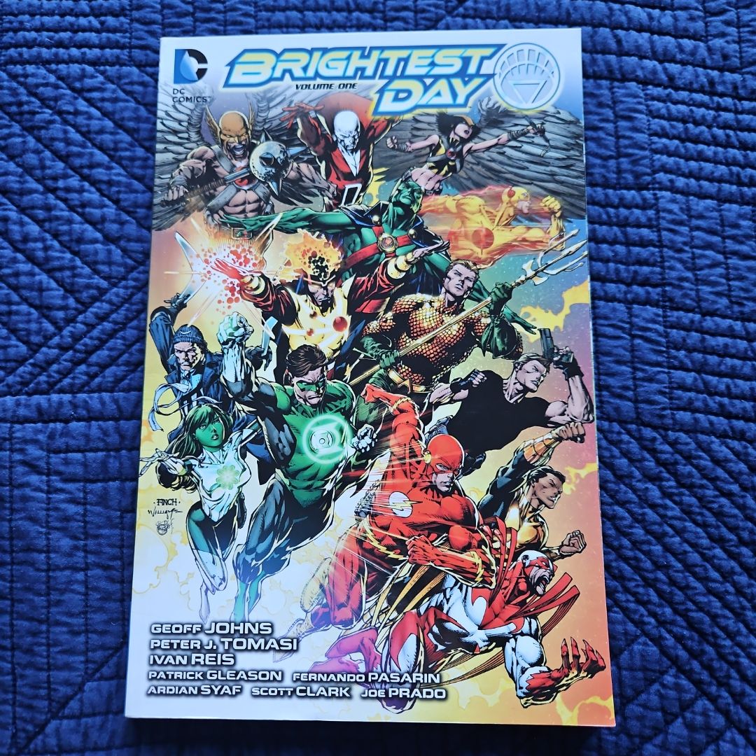 Brightest Day Vol. 1