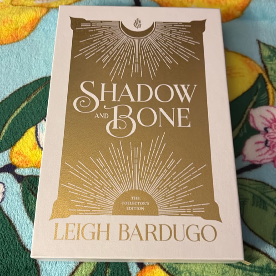 Shadow and Bone: the Collector's Edition
