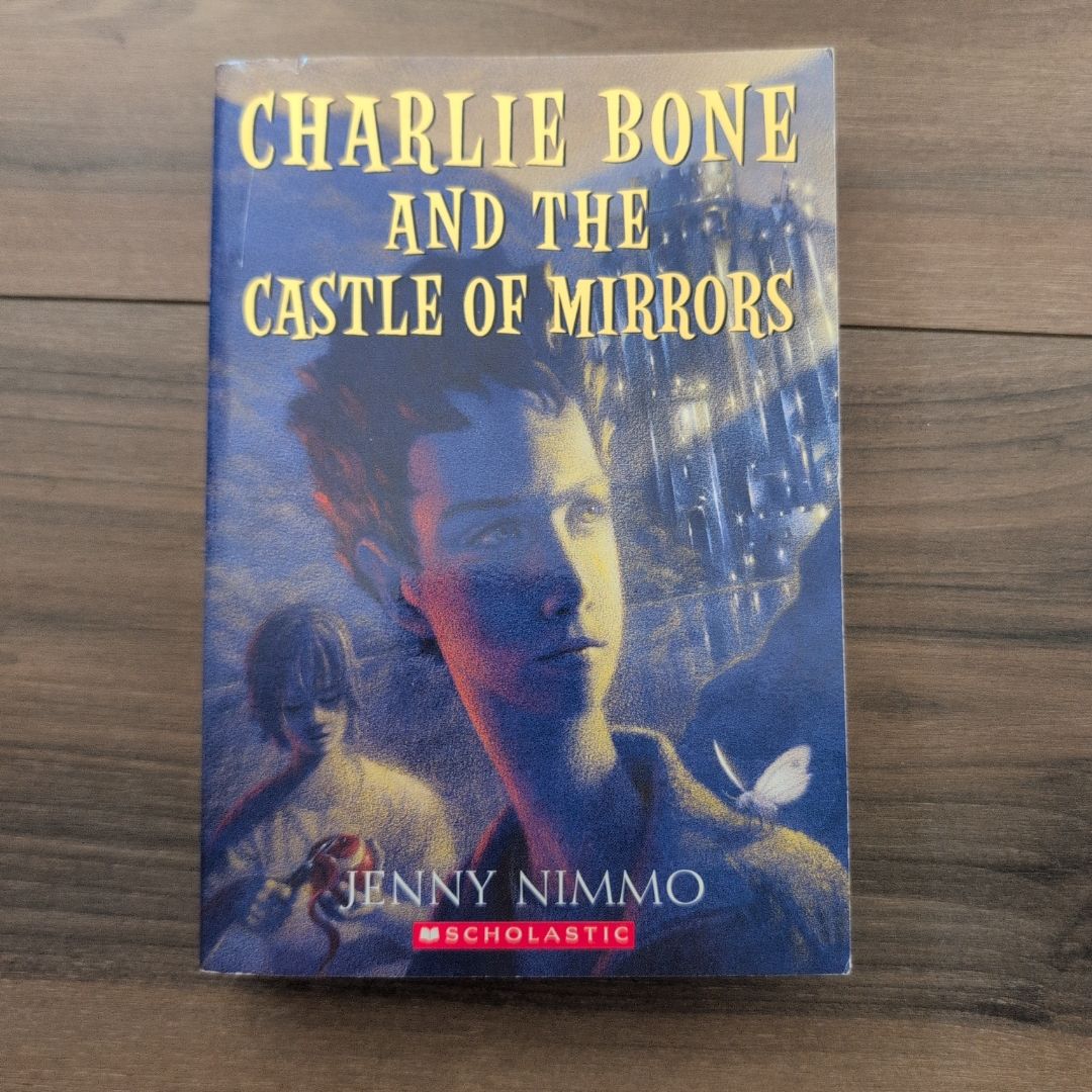 Charlie Bone and the Castle of Mirrors
