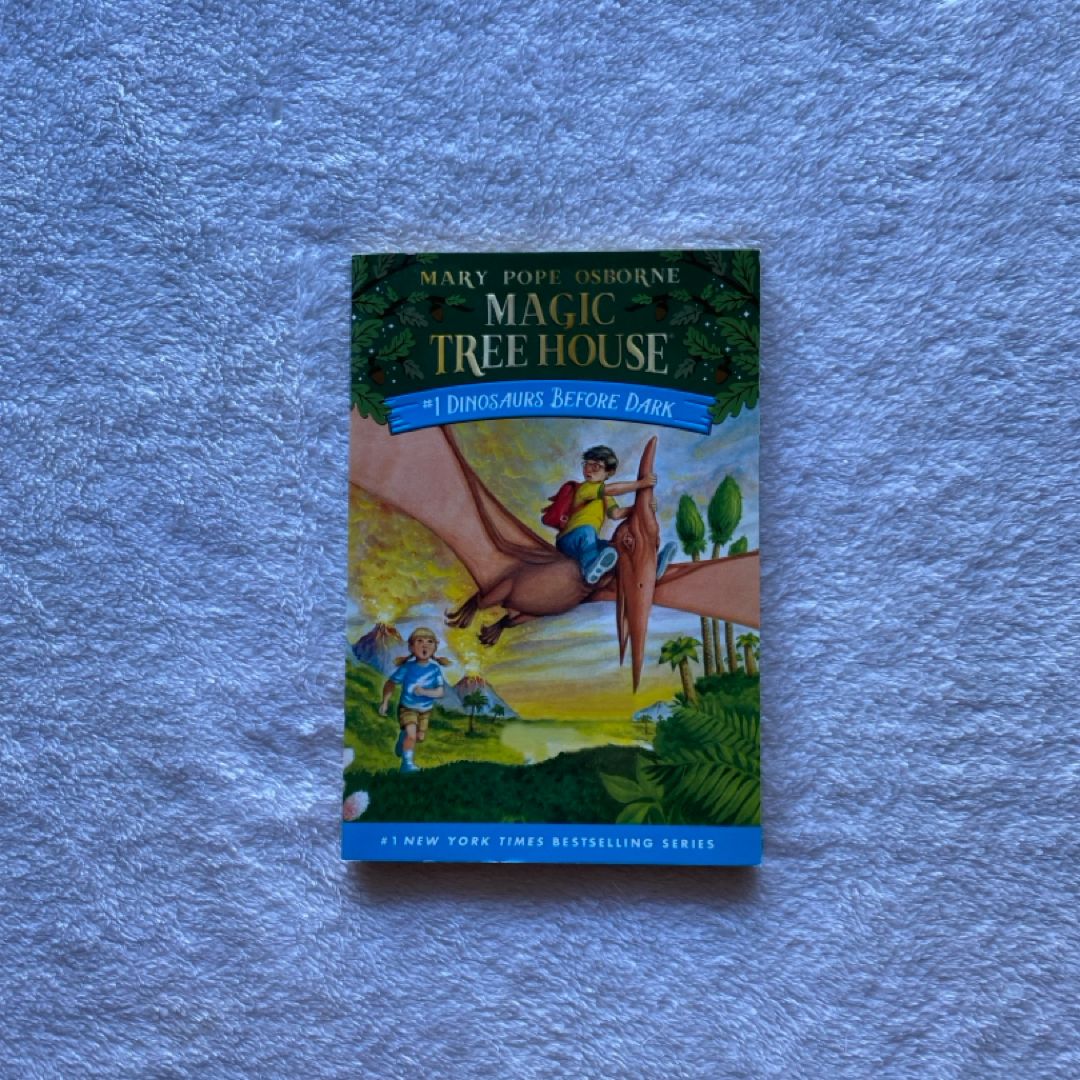 Dinosaurs Before Dark