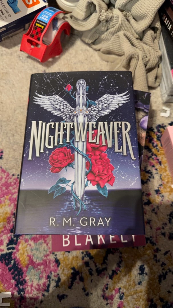 Nightweaver (Deluxe Limited Edition)