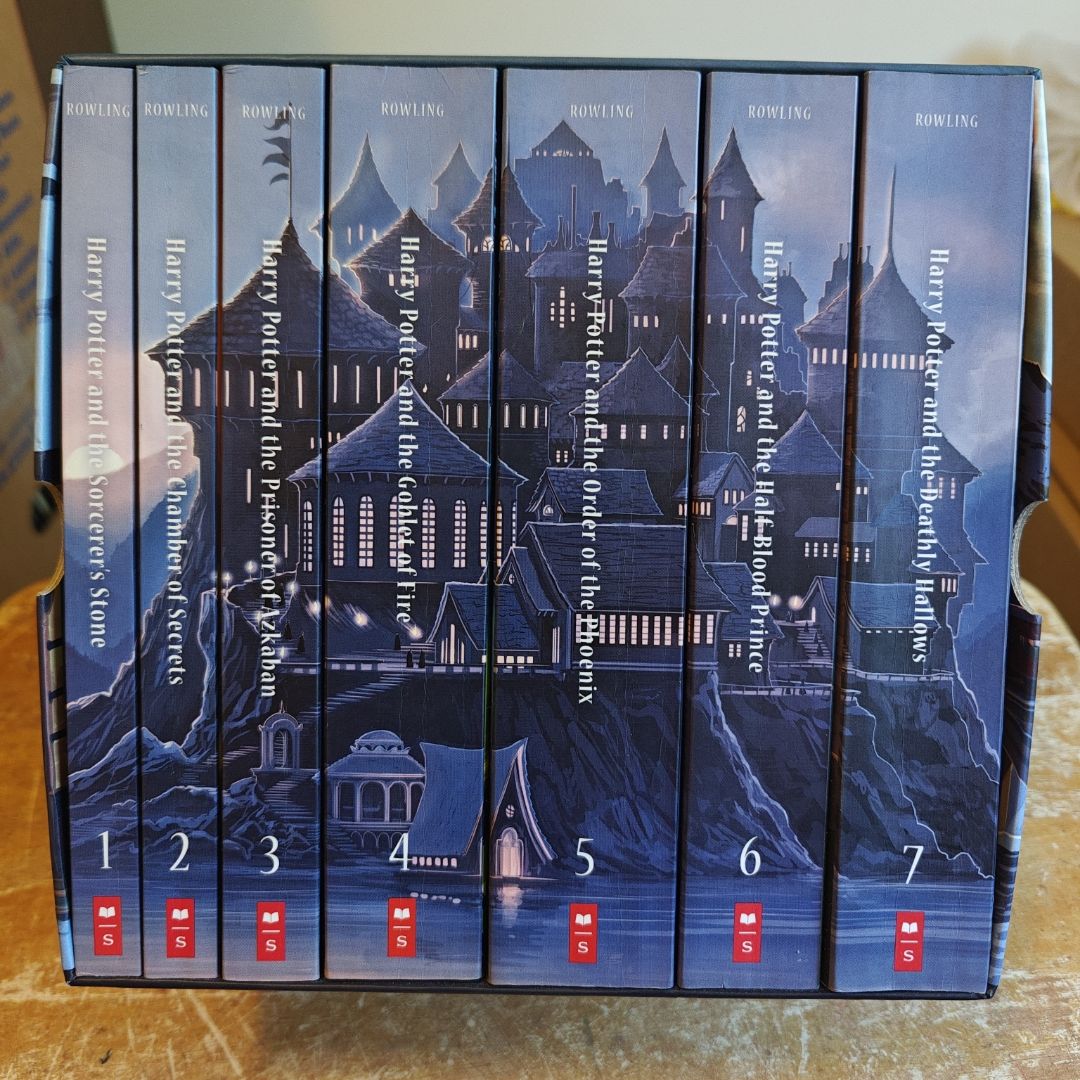 Harry Potter Paperback Boxset #1-7