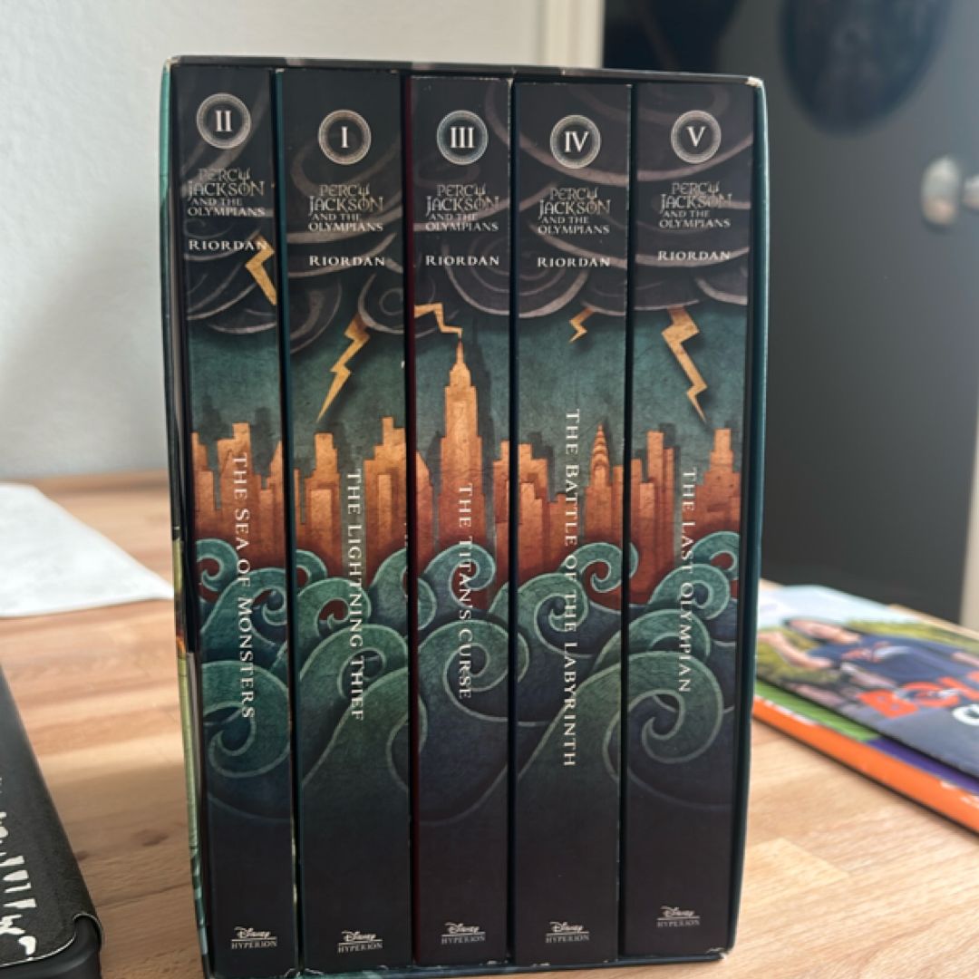 Percy Jackson and the Olympians 5 Book Paperback Boxed Set (new Covers W/poster)