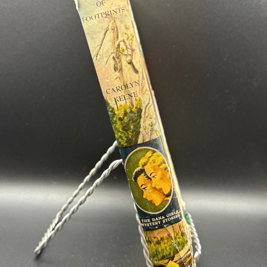 The Circle of Footprints