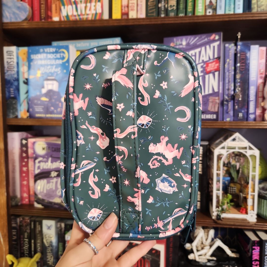 Makeup tote-illiumcrate exclusive