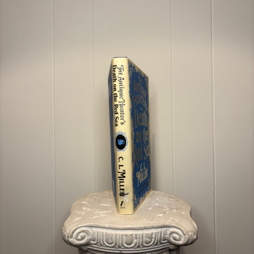 The Antique Hunter's Death on the Red Sea