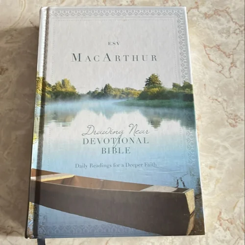 MacArthur Drawing near Devotional Bible