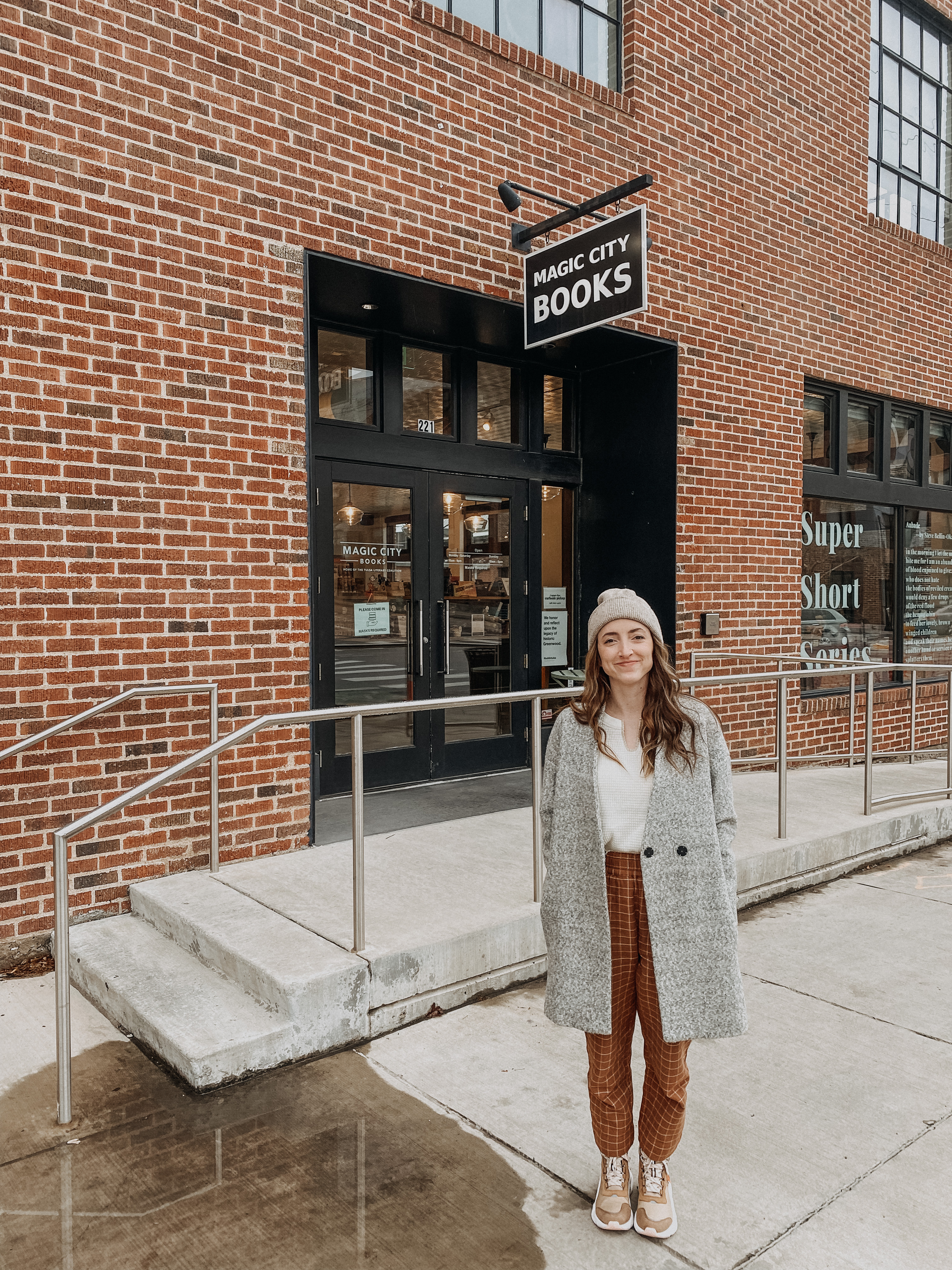 Lauren @thebookscript